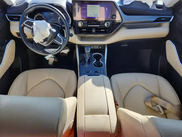 5TDKBRCH0PS121160 2023 TOYOTA HIGHLANDER - Image 8