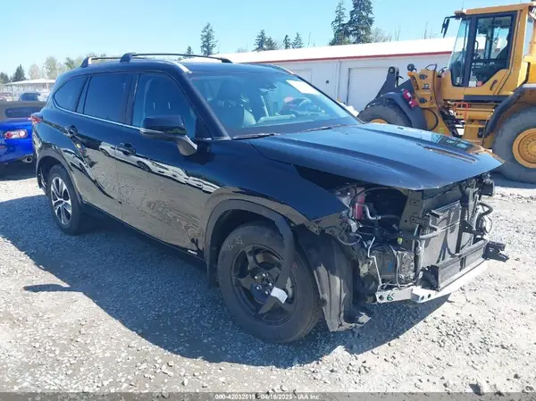 5TDKBRCH0PS566577 2023 TOYOTA HIGHLANDER - Image 1