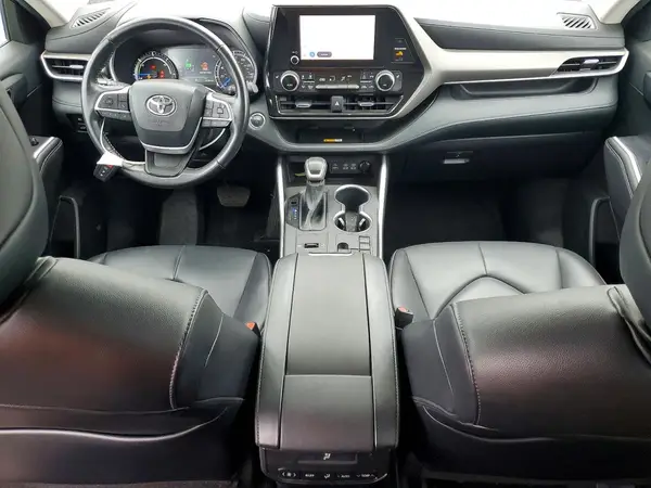5TDKBRCH0PS578700 2023 TOYOTA HIGHLANDER - Image 8