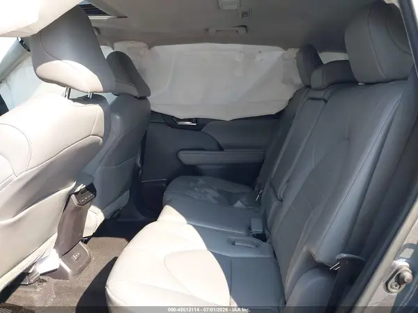 5TDKBRCH0PS586506 2023 TOYOTA HIGHLANDER - Image 8