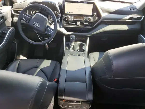 5TDKBRCH0RS604473 2024 TOYOTA HIGHLANDER - Image 8