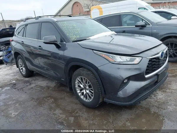 5TDKBRCH0RS630281 2024 TOYOTA HIGHLANDER - Image 1