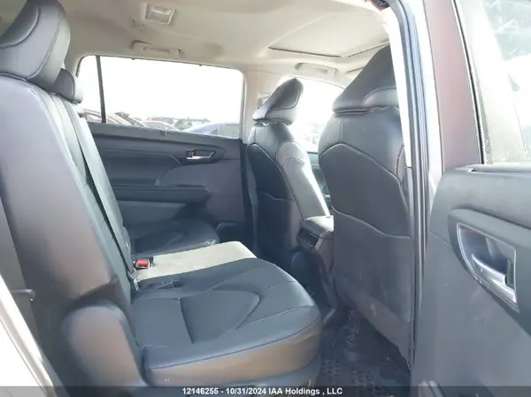 5TDKBRCH0RS631897 2024 TOYOTA HIGHLANDER - Image 8