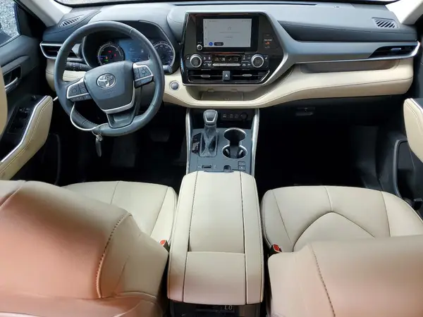 5TDKBRCH0RS632368 2024 TOYOTA HIGHLANDER - Image 8