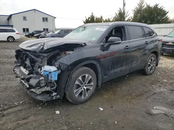 5TDKBRCH0RS642706 2024 TOYOTA HIGHLANDER - Image 1