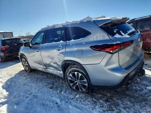 5TDKBRCH0SS661732 2025 TOYOTA HIGHLANDER - Image 2