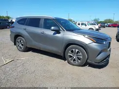 5TDKBRCH0TS692142 2026 TOYOTA HIGHLANDER