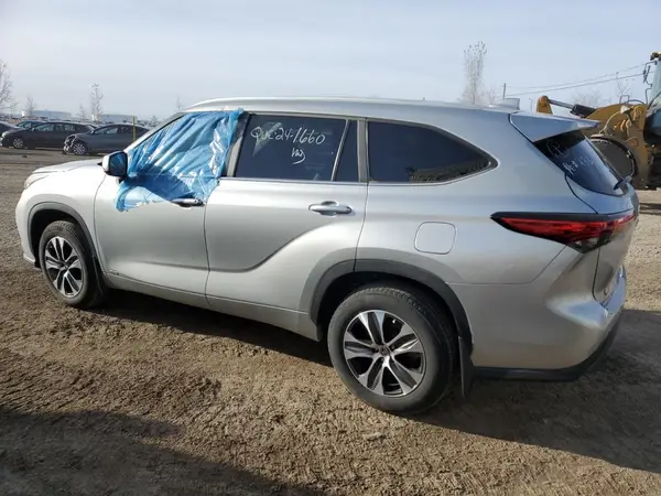 5TDKBRCH1PS115013 2023 TOYOTA HIGHLANDER - Image 2