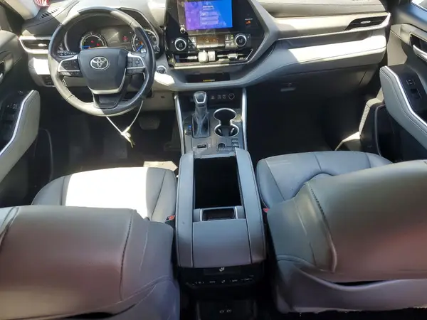 5TDKBRCH1PS125024 2023 TOYOTA HIGHLANDER - Image 8