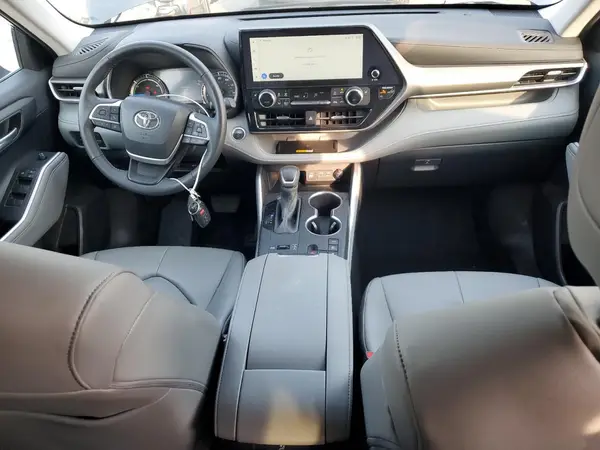 5TDKBRCH1RS605373 2024 TOYOTA HIGHLANDER - Image 8