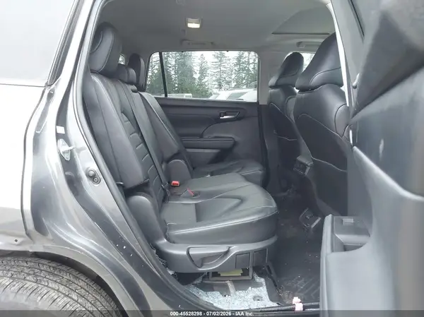 5TDKBRCH1RS626112 2024 TOYOTA HIGHLANDER - Image 8