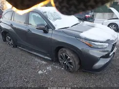 5TDKBRCH1SS666888 2025 TOYOTA HIGHLANDER