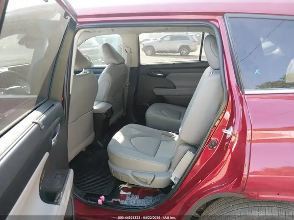 5TDKBRCH1SS670827 2025 TOYOTA HIGHLANDER - Image 8