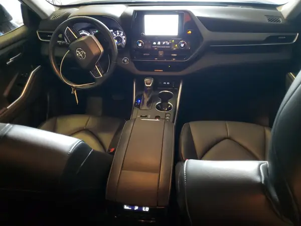 5TDKBRCH2PS136145 2023 TOYOTA HIGHLANDER - Image 8
