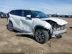 5TDKBRCH2PS575720 2023 TOYOTA HIGHLANDER