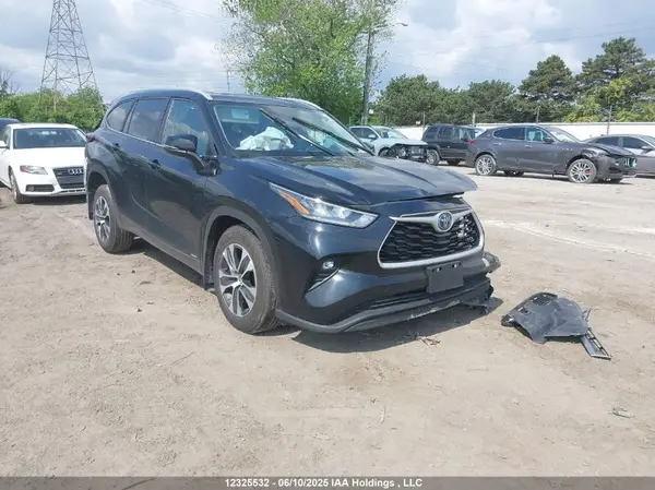 5TDKBRCH2RS628743 2024 TOYOTA HIGHLANDER - Image 1