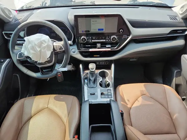 5TDKBRCH2SS654314 2025 TOYOTA HIGHLANDER - Image 8