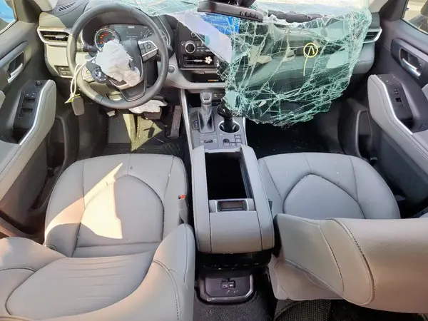 5TDKBRCH2SS656712 2025 TOYOTA HIGHLANDER - Image 8