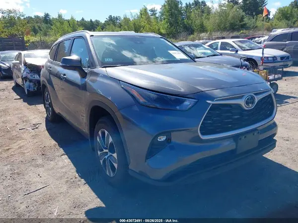 5TDKBRCH2SS666513 2025 TOYOTA HIGHLANDER - Image 1