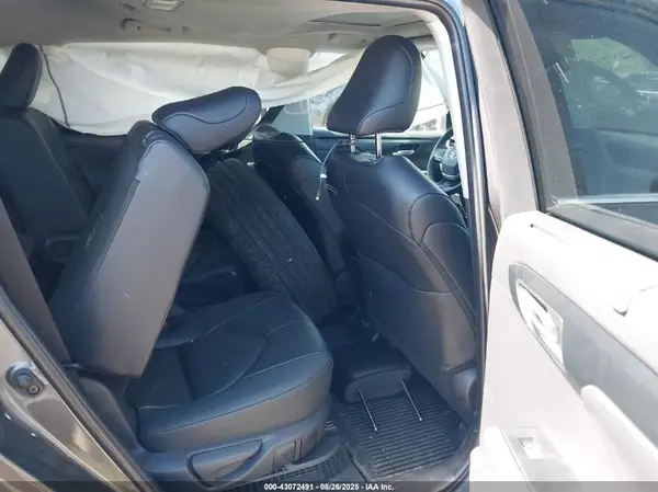 5TDKBRCH2SS666513 2025 TOYOTA HIGHLANDER - Image 8