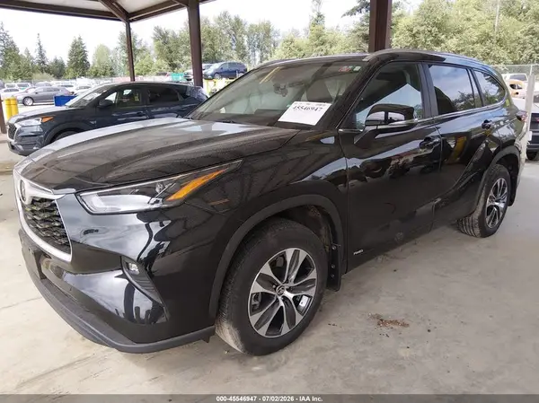 5TDKBRCH2SS666611 2025 TOYOTA HIGHLANDER - Image 2