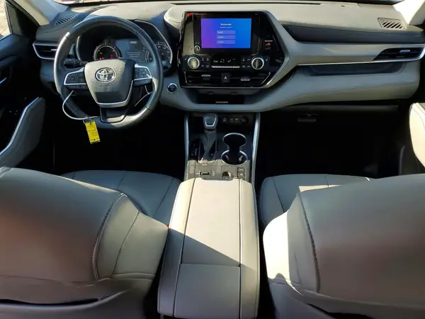 5TDKBRCH3PS119452 2023 TOYOTA HIGHLANDER - Image 8