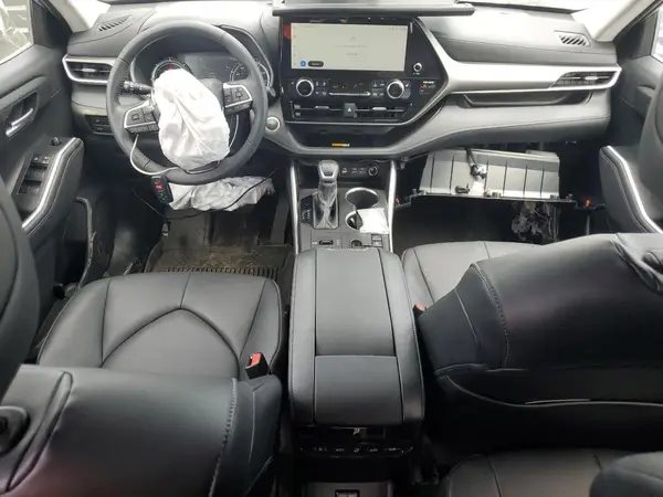 5TDKBRCH3RS636172 2024 TOYOTA HIGHLANDER - Image 8