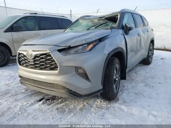 5TDKBRCH3SS646142 2025 TOYOTA HIGHLANDER - Image 2