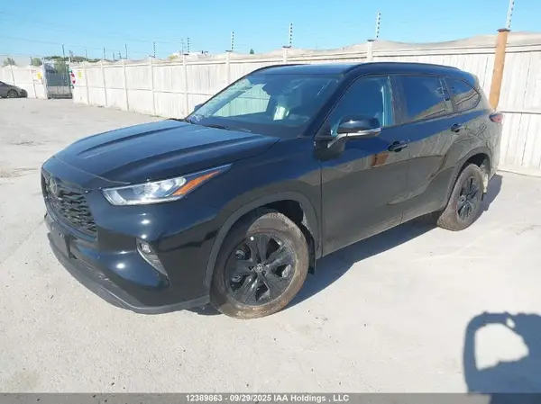 5TDKBRCH3SS680114 2025 TOYOTA HIGHLANDER - Image 2