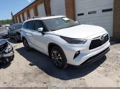 5TDKBRCH3TS702145 2026 TOYOTA HIGHLANDER