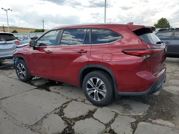 5TDKBRCH4PS116351 2023 TOYOTA HIGHLANDER - Image 2