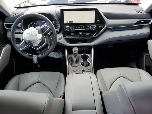 5TDKBRCH4PS116351 2023 TOYOTA HIGHLANDER - Image 8