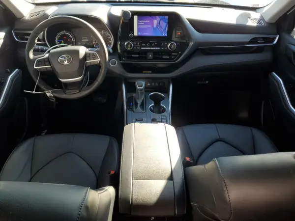5TDKBRCH4RS643812 2024 TOYOTA HIGHLANDER - Image 8