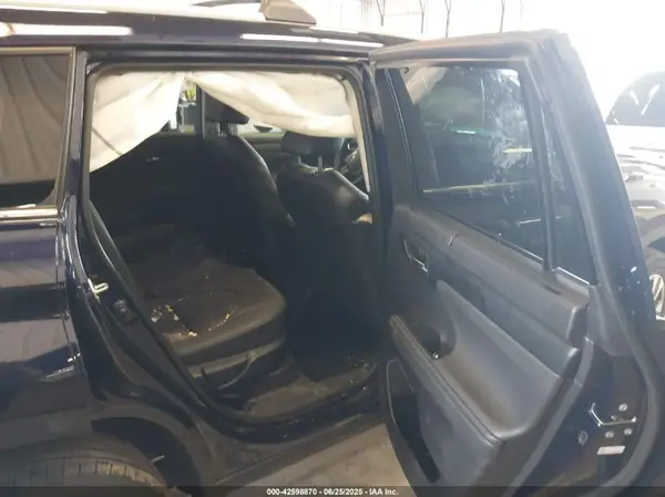 5TDKBRCH5PS567112 2023 TOYOTA HIGHLANDER - Image 8