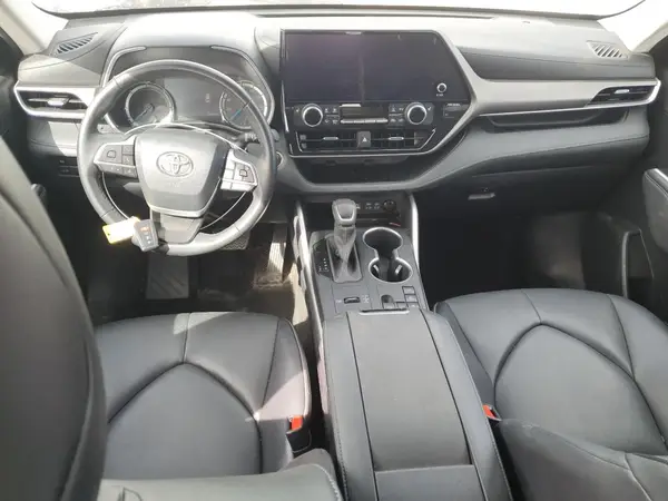 5TDKBRCH6PS121549 2023 TOYOTA HIGHLANDER - Image 8