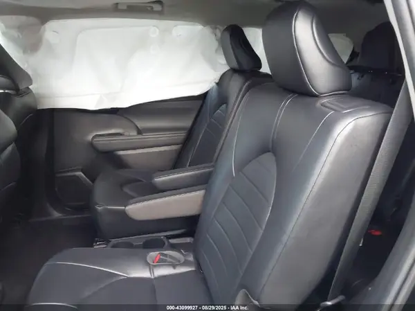 5TDKBRCH6PS124290 2023 TOYOTA HIGHLANDER - Image 8