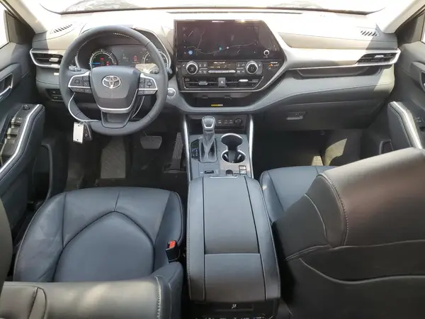 5TDKBRCH6PS134544 2023 TOYOTA HIGHLANDER - Image 8