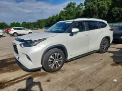 5TDKBRCH6PS576577 2023 TOYOTA HIGHLANDER