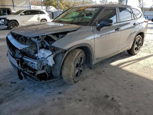 5TDKBRCH6RS603358 2024 TOYOTA HIGHLANDER - Image 1