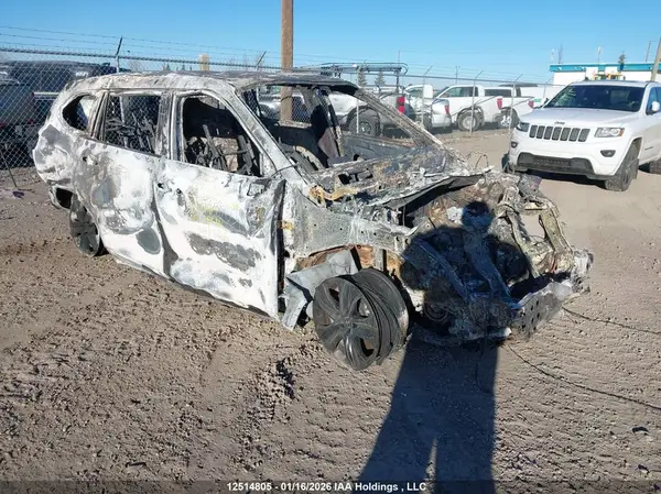 5TDKBRCH6RS631919 2024 TOYOTA HIGHLANDER - Image 1
