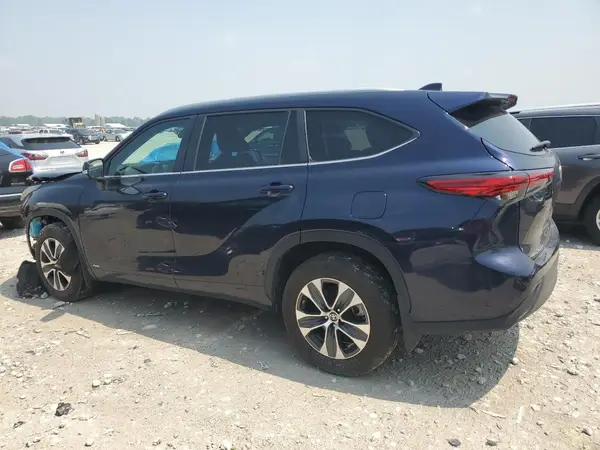 5TDKBRCH7PS114335 2023 TOYOTA HIGHLANDER - Image 2