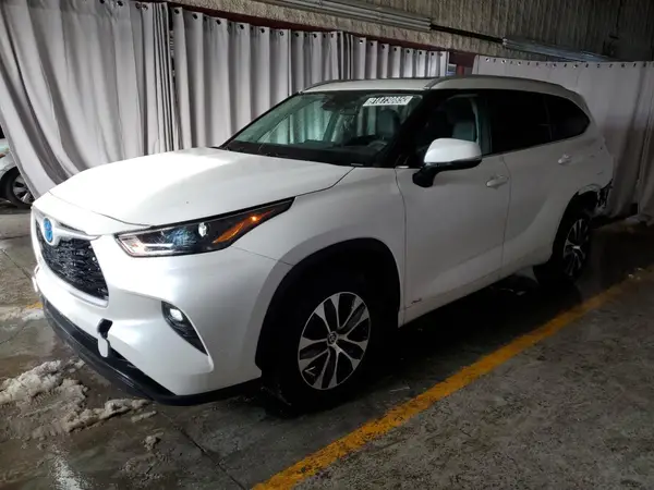 5TDKBRCH7PS122306 2023 TOYOTA HIGHLANDER - Image 1