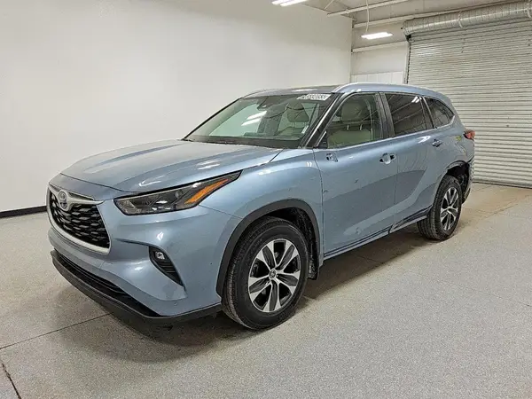 5TDKBRCH7PS135329 2023 TOYOTA HIGHLANDER - Image 1