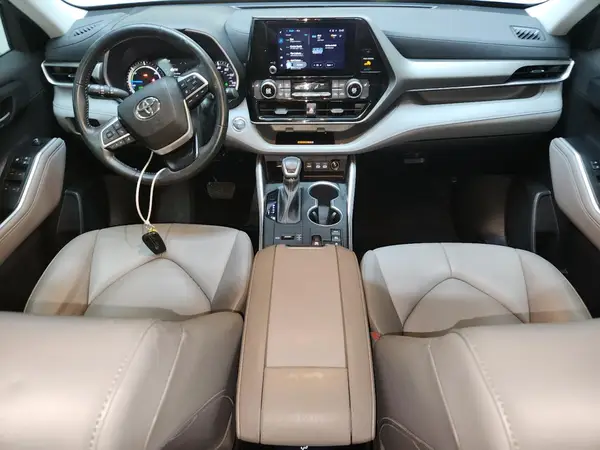 5TDKBRCH7PS575065 2023 TOYOTA HIGHLANDER - Image 8
