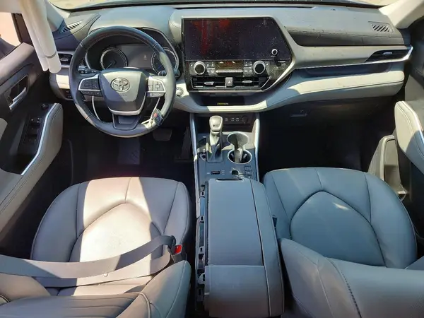 5TDKBRCH7PS591623 2023 TOYOTA HIGHLANDER - Image 8