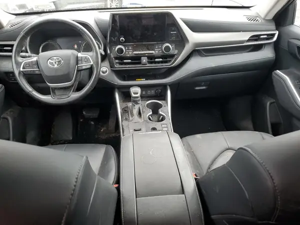 5TDKBRCH7RS608701 2024 TOYOTA HIGHLANDER - Image 8