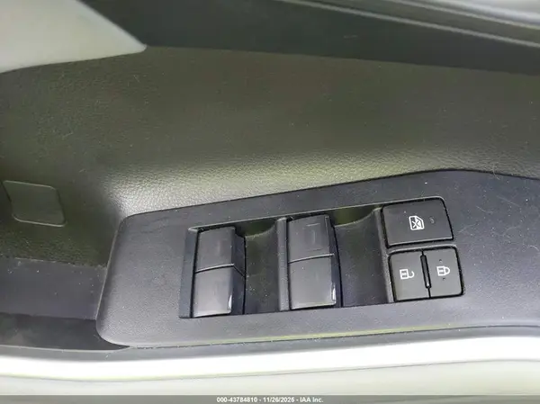 5TDKBRCH8PS134836 2023 TOYOTA HIGHLANDER - Image 8