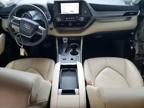 5TDKBRCH8PS576919 2023 TOYOTA HIGHLANDER - Image 8