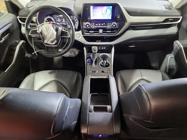 5TDKBRCH8PS583708 2023 TOYOTA HIGHLANDER - Image 8