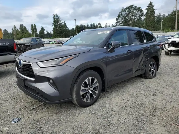 5TDKBRCH8RS610120 2024 TOYOTA HIGHLANDER - Image 1